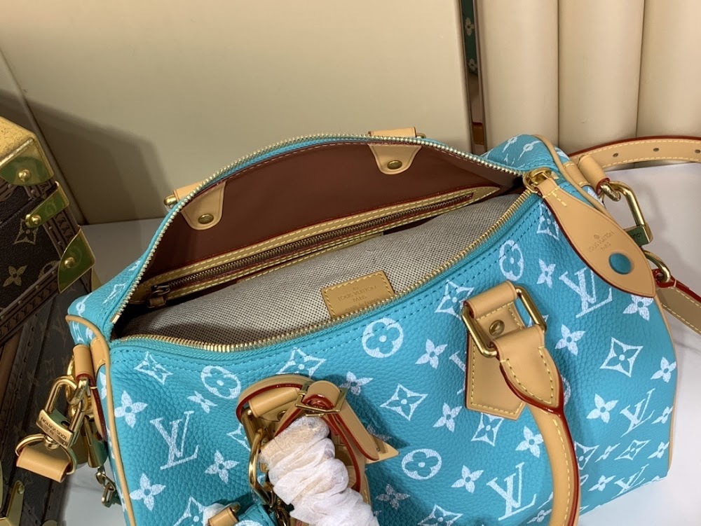 Dragons Bags ln Luxury Bag --62470