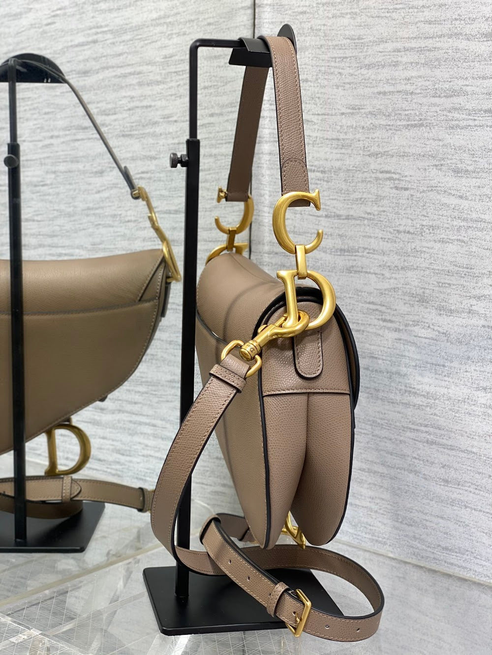new-luxury-designer-bags-nm16177