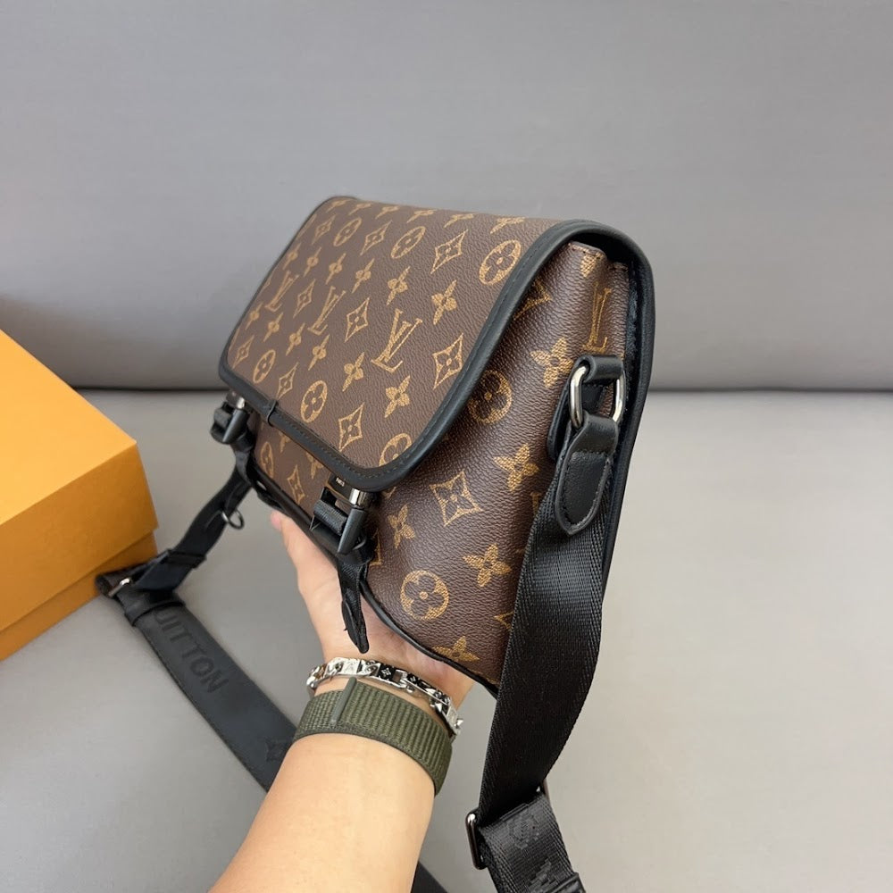 Dragons Bags ln Luxury Bag --70082