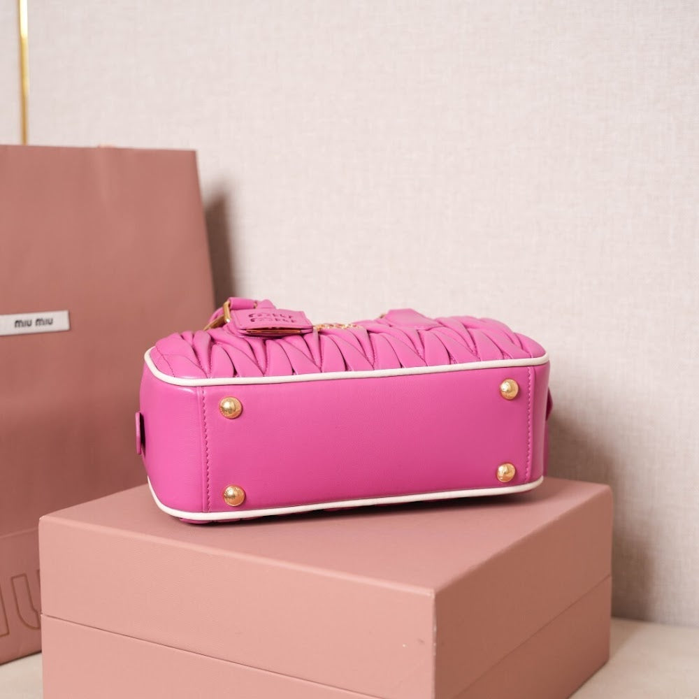 Dragons Bags Miun Miun Luxury Bag --123567