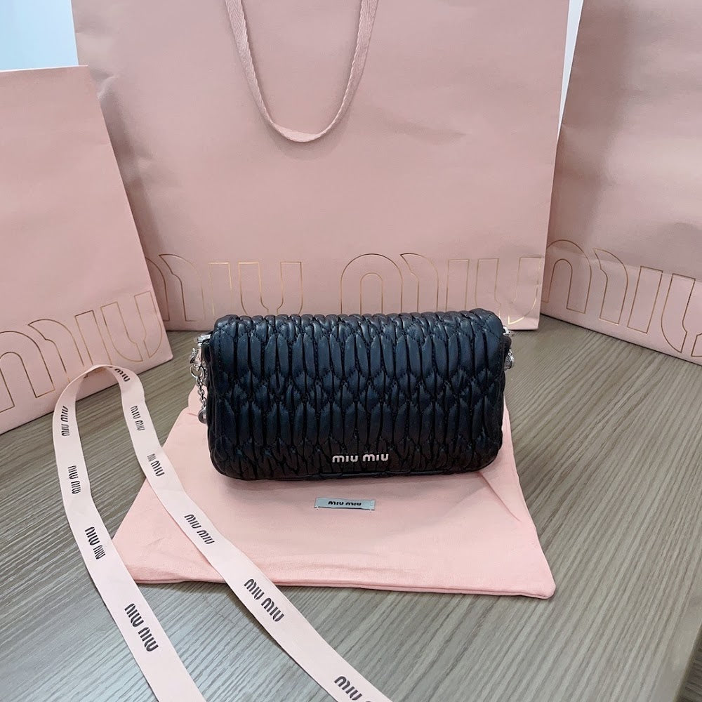 Dragons Bags Miun Miun Luxury Bag --122379