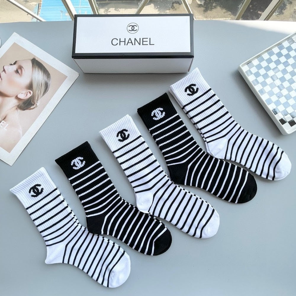Dragons Bags Premium Luxury Socks --97739