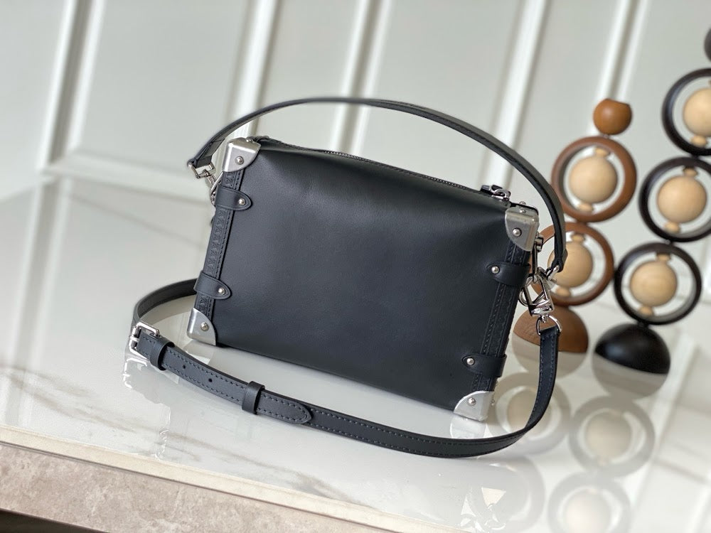 Dragons Bags ln Luxury Bag --81778