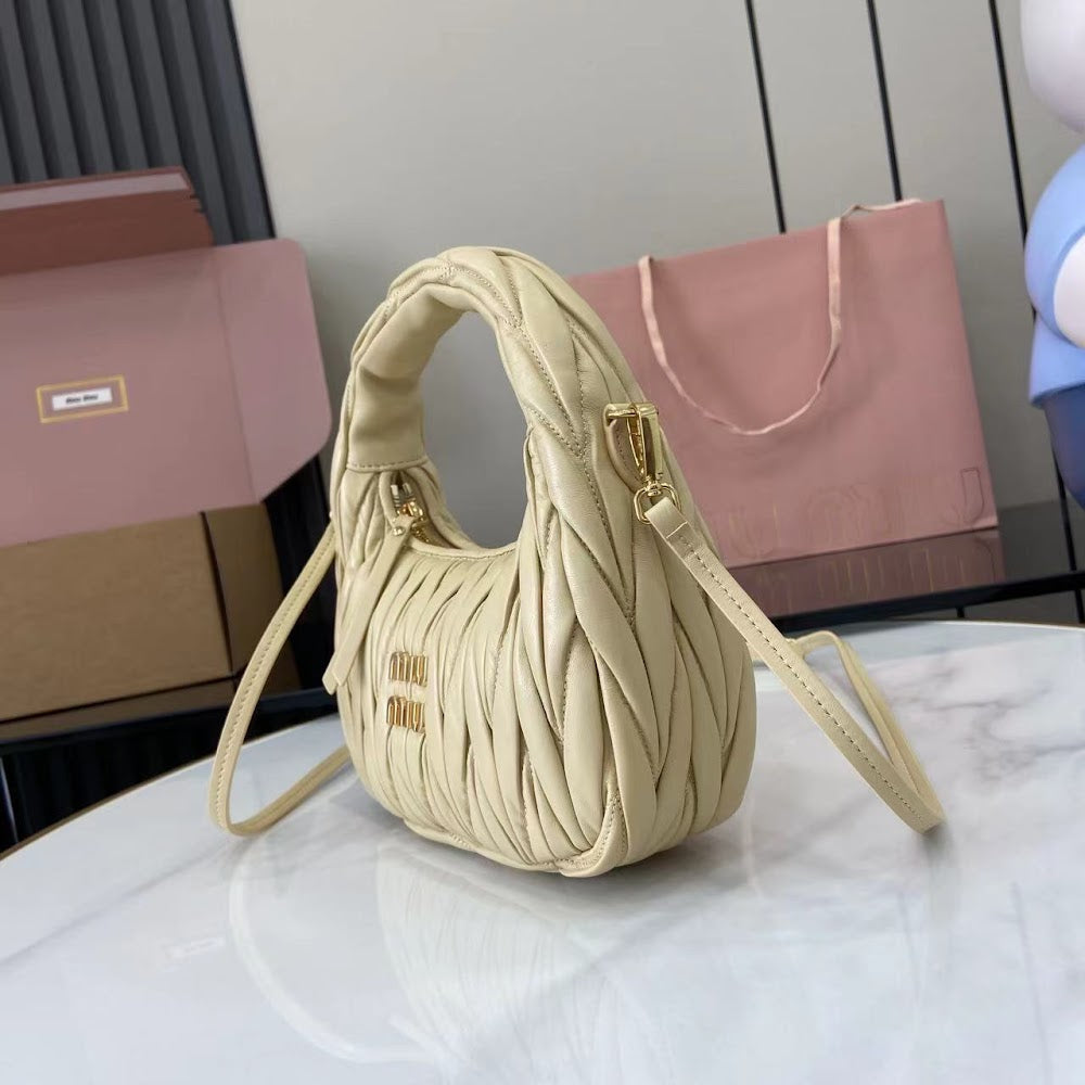 Dragons Bags Miun Miun Luxury Bag --122159