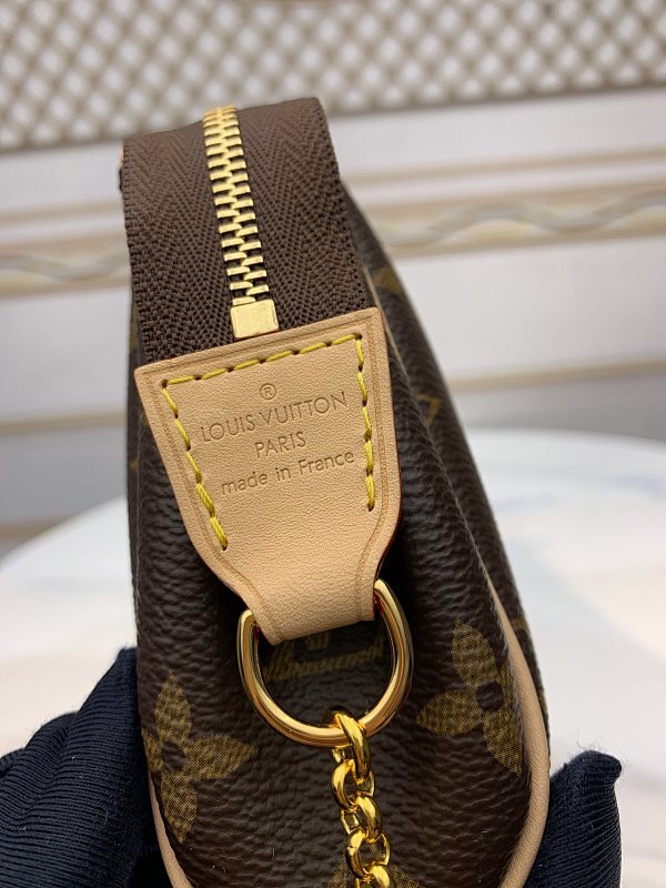 Dragons Bags ln Luxury Bag --59532