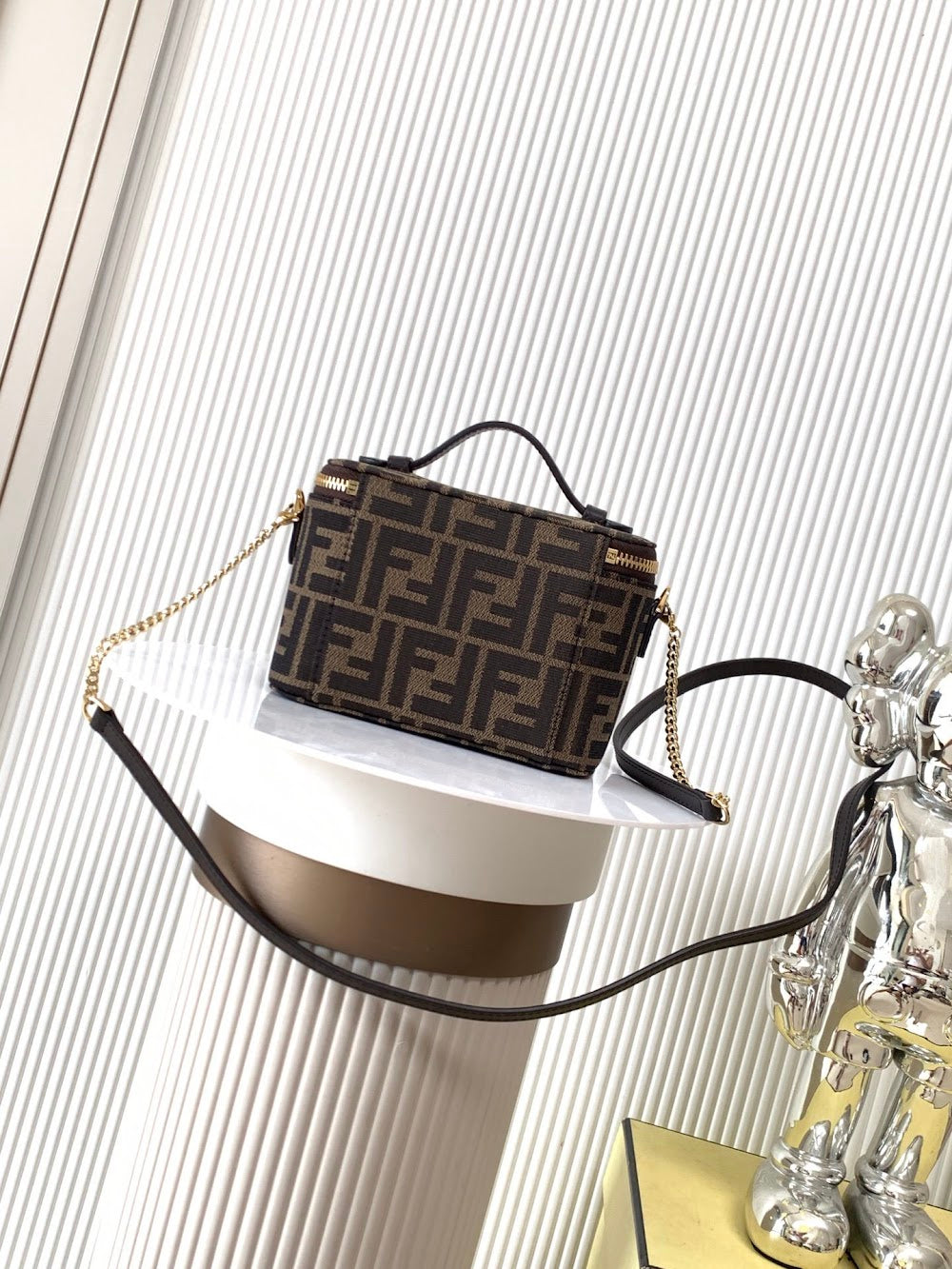 new-luxury-designer-bags-nm15000