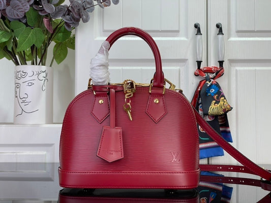 Dragons Bags ln Luxury Bag --97115