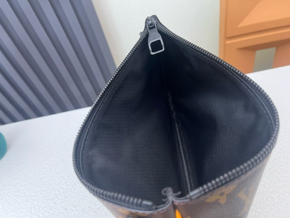 Dragons Bags ln Luxury Bag --70901