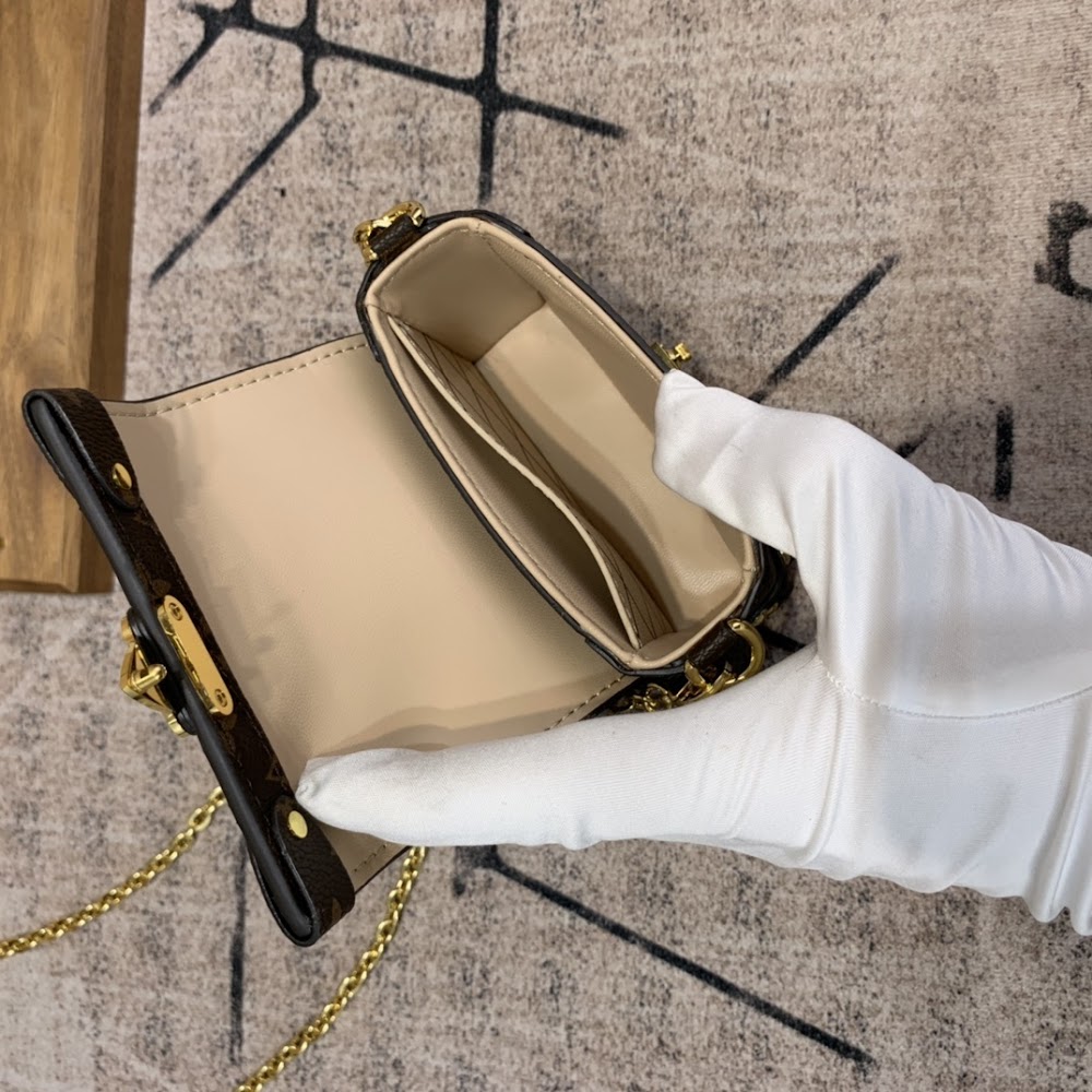Dragons Bags ln Luxury Bag --57559