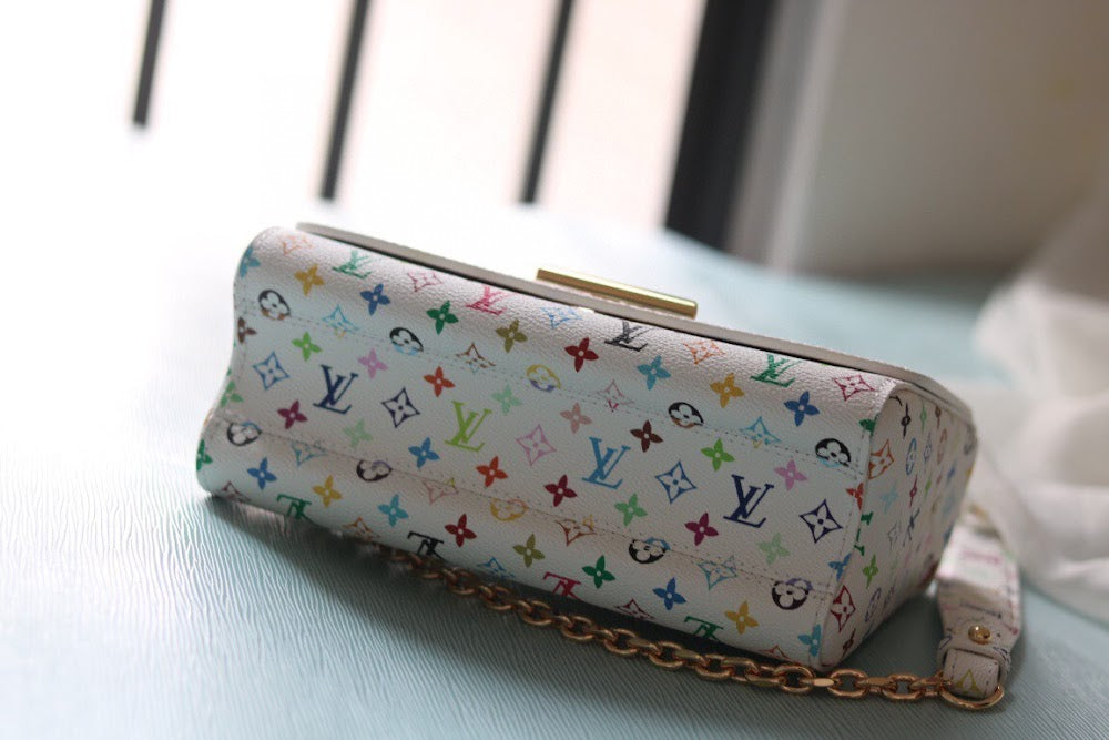 Dragons Bags ln Luxury Bag --76756