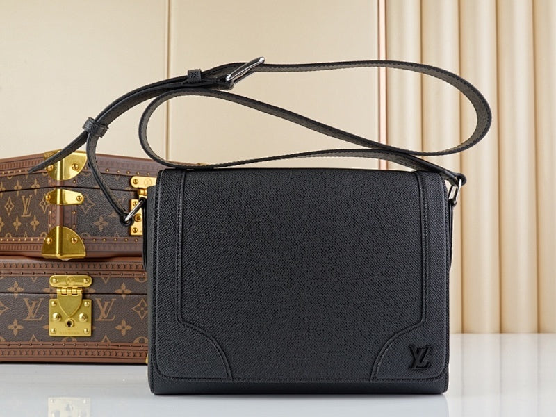 Dragons Bags ln Luxury Bag --66812