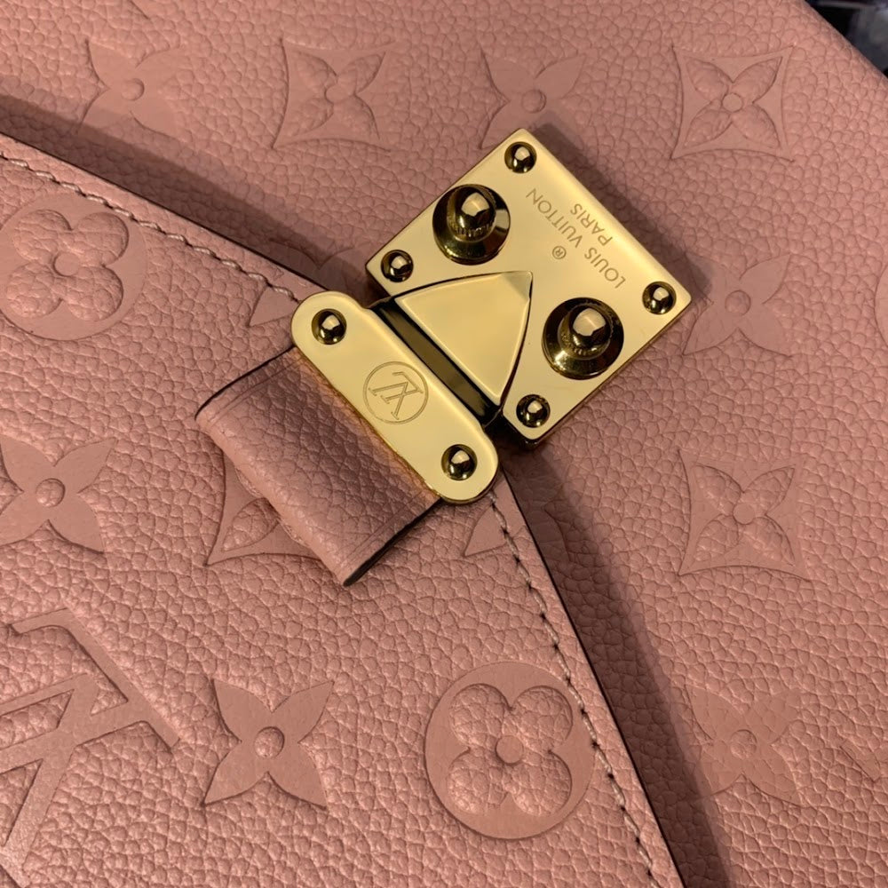 Dragons Bags ln Luxury Bag --66232