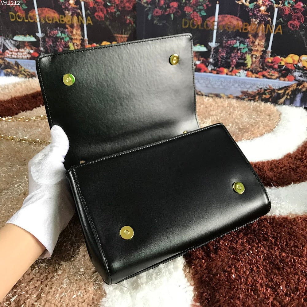 new-luxury-designer-bags-nm16968