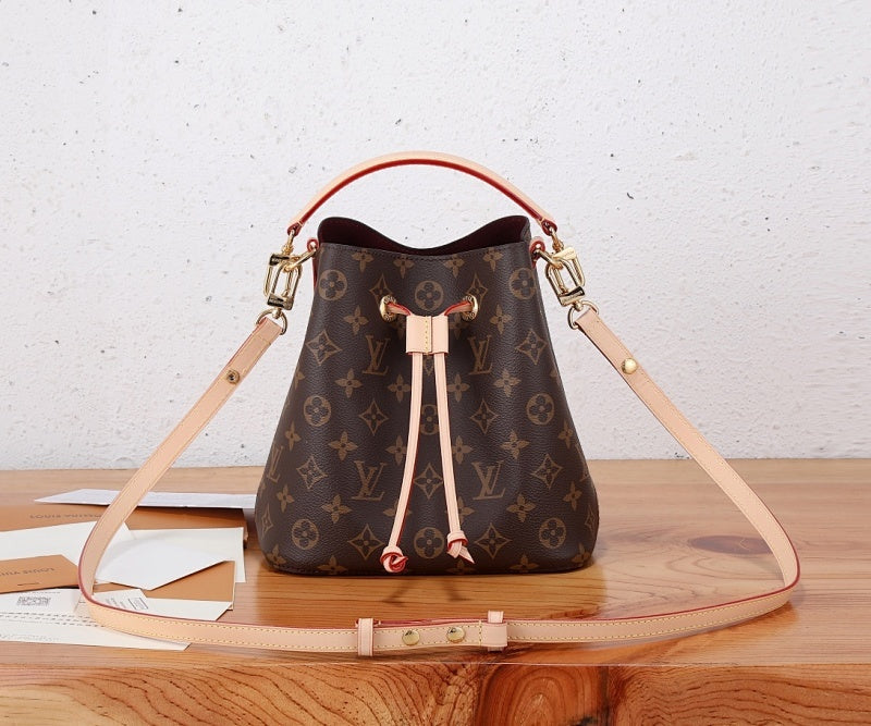 Dragons Bags ln Luxury Bag --81525