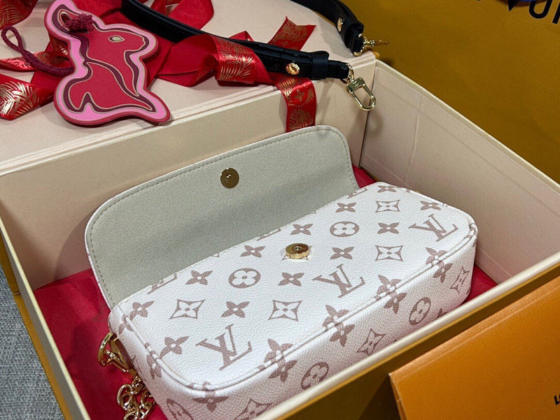 Dragons Bags ln Luxury Bag --81380