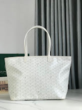 new-luxury-designer-bags-nm7899