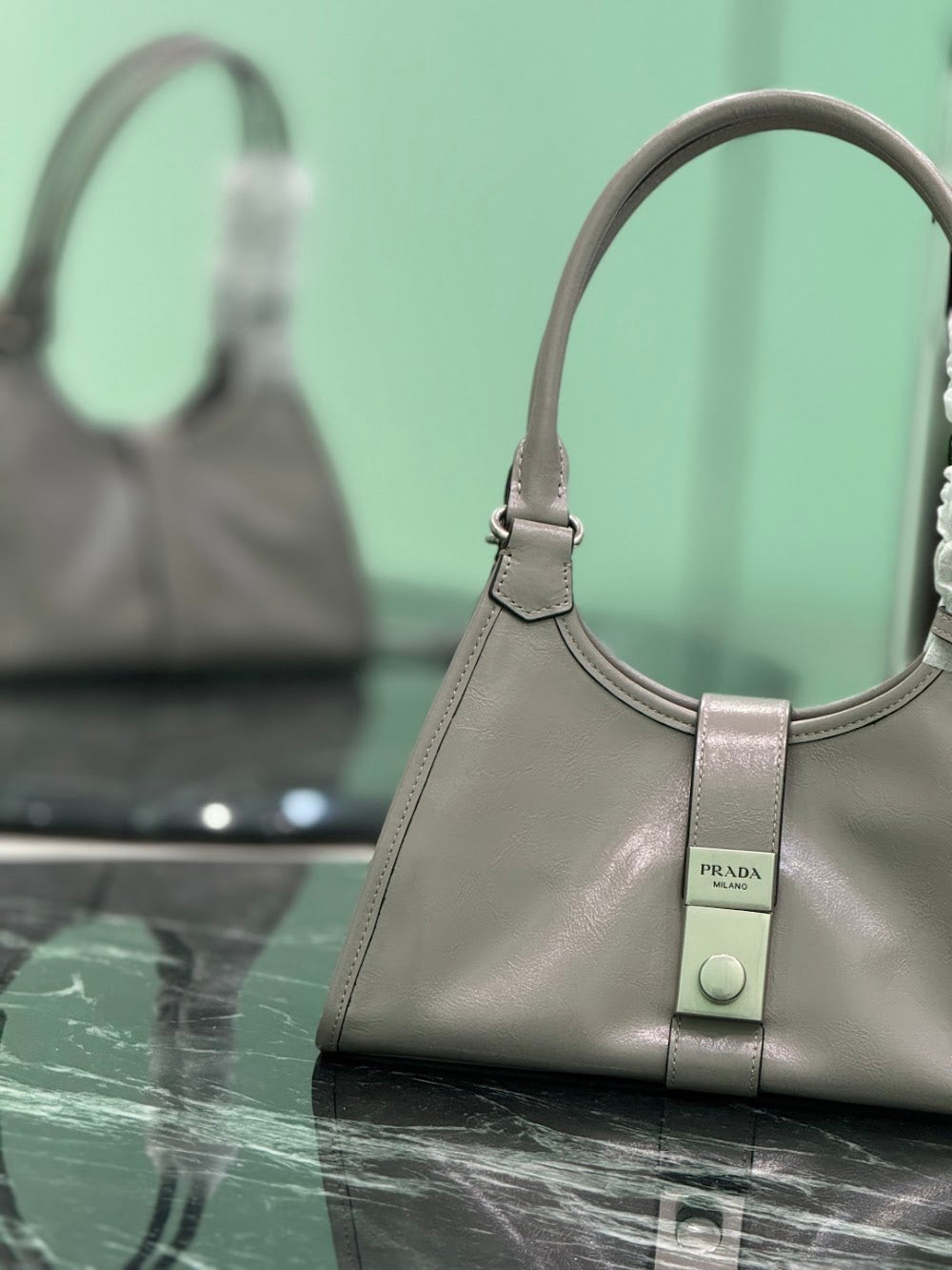 Dragons Bags Balenciaga Luxury Bag --111225