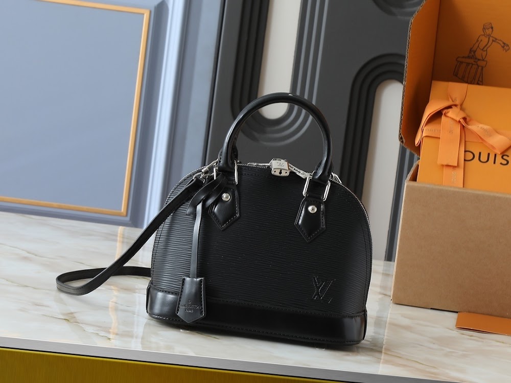 Dragons Bags ln Luxury Bag --77094