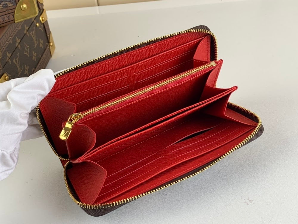 Dragons Bags ln Luxury Bag --61484