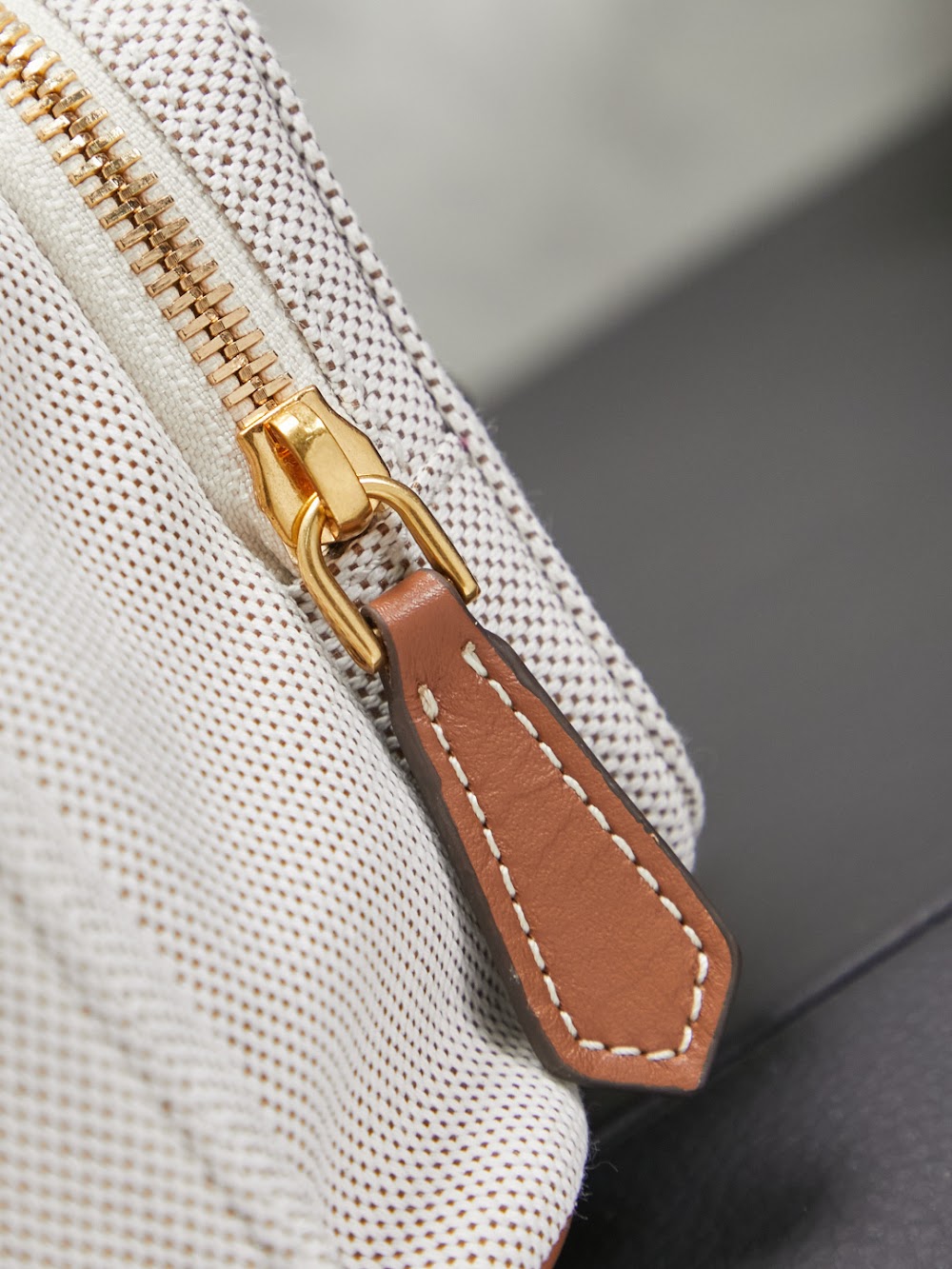 Dragons Bags Miun Miun Luxury Bag --123091