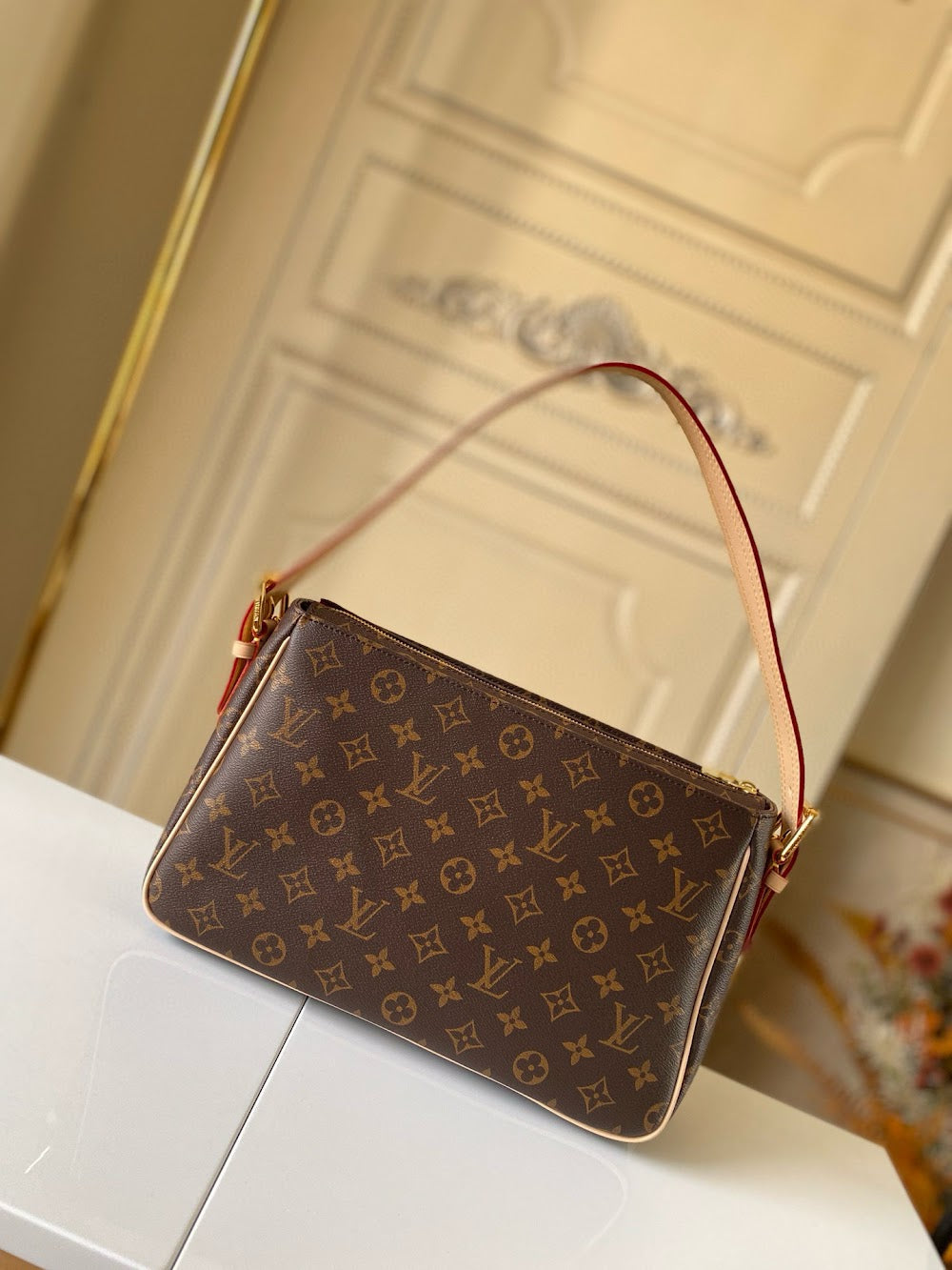 Dragons Bags ln Luxury Bag --81713