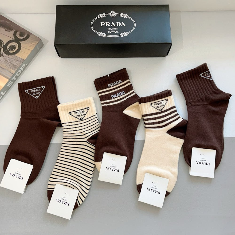 Dragons Bags Premium Luxury Socks --98127