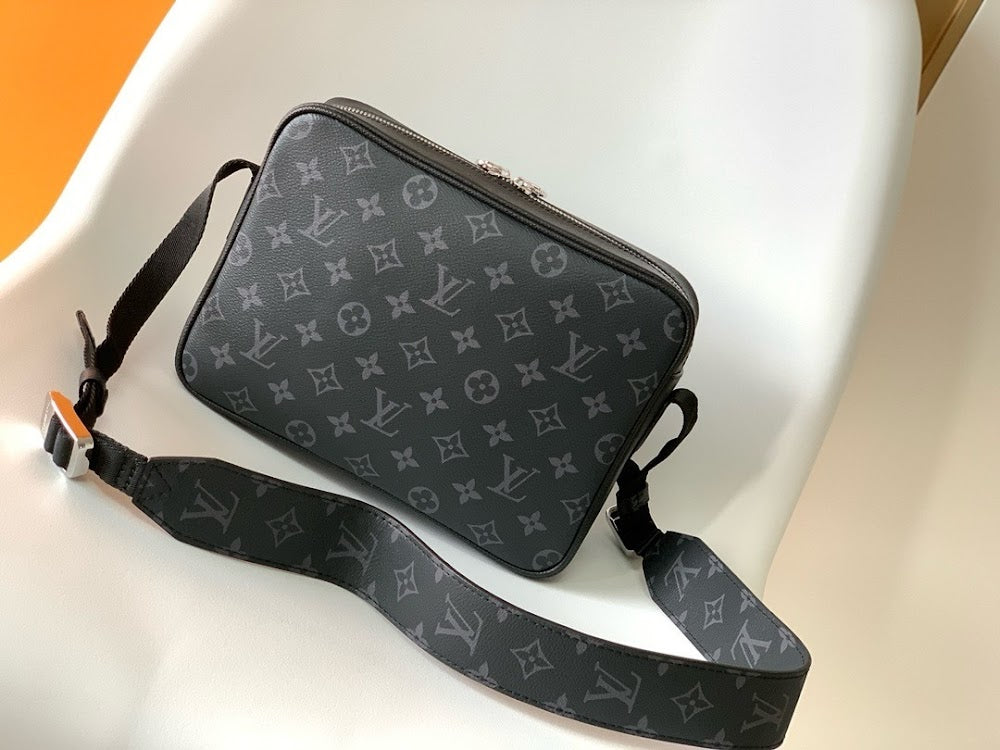 Dragons Bags ln Luxury Bag --71401