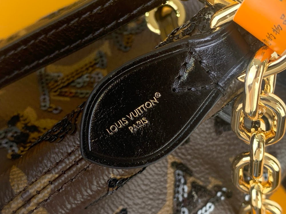 Dragons Bags ln Luxury Bag --97606