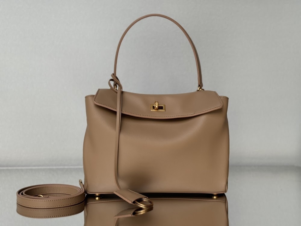 new-luxury-designer-bags-nm10911