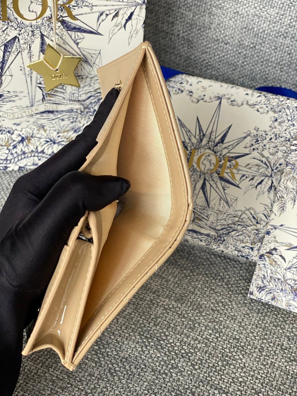 Dragons BagsDiorn Luxury Bag --115081