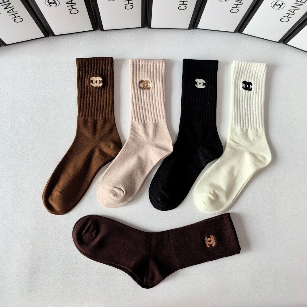 Dragons Bags Premium Luxury Socks --97937