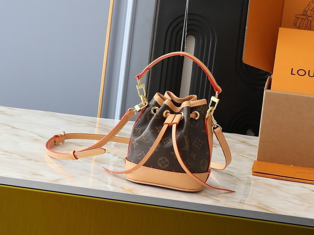 Dragons Bags ln Luxury Bag --76683