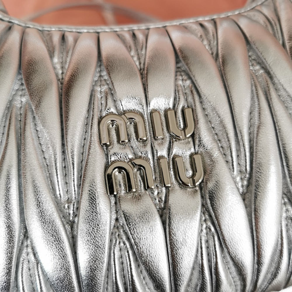 Dragons Bags Miun Miun Luxury Bag --123318