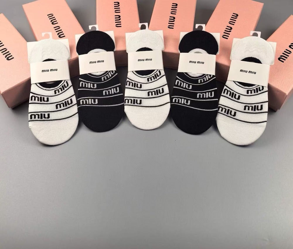Dragons Bags Premium Luxury Socks --98427