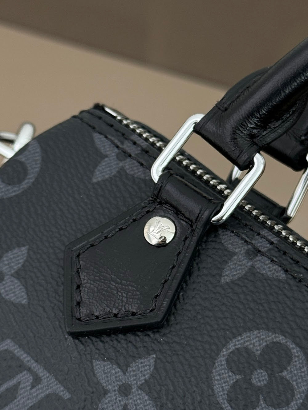 Dragons Bags ln Luxury Bag --96388