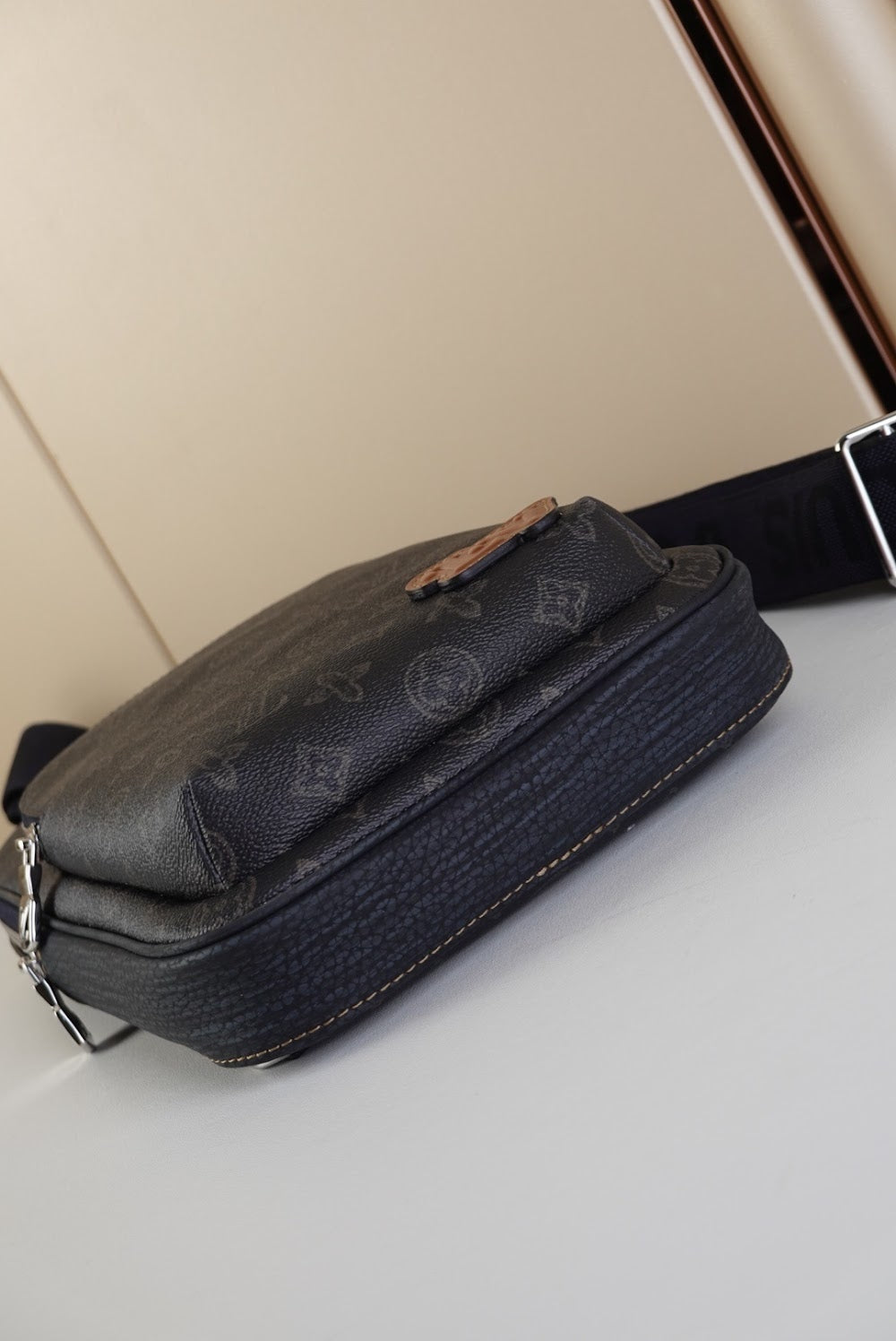 Dragons Bags ln Luxury Bag --58549