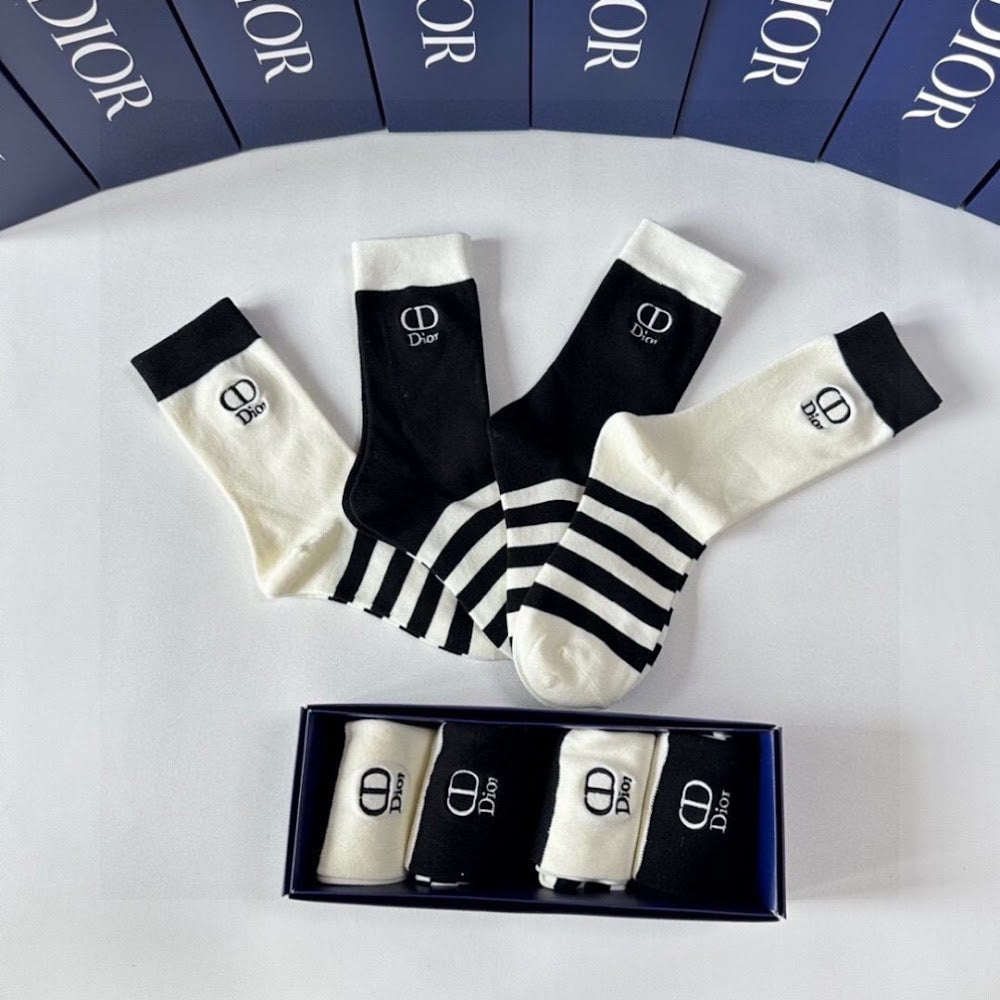 Dragons Bags Premium Luxury Socks --97957