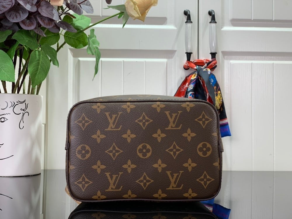 Dragons Bags ln Luxury Bag --96696