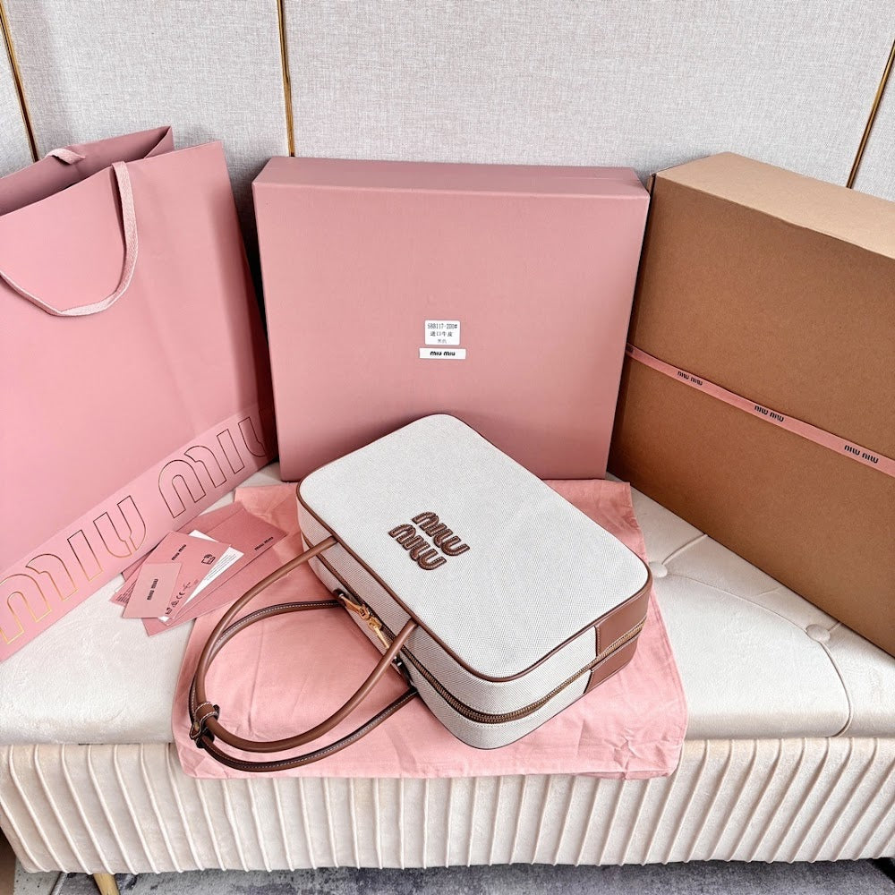 Dragons Bags Miun Miun Luxury Bag --123573