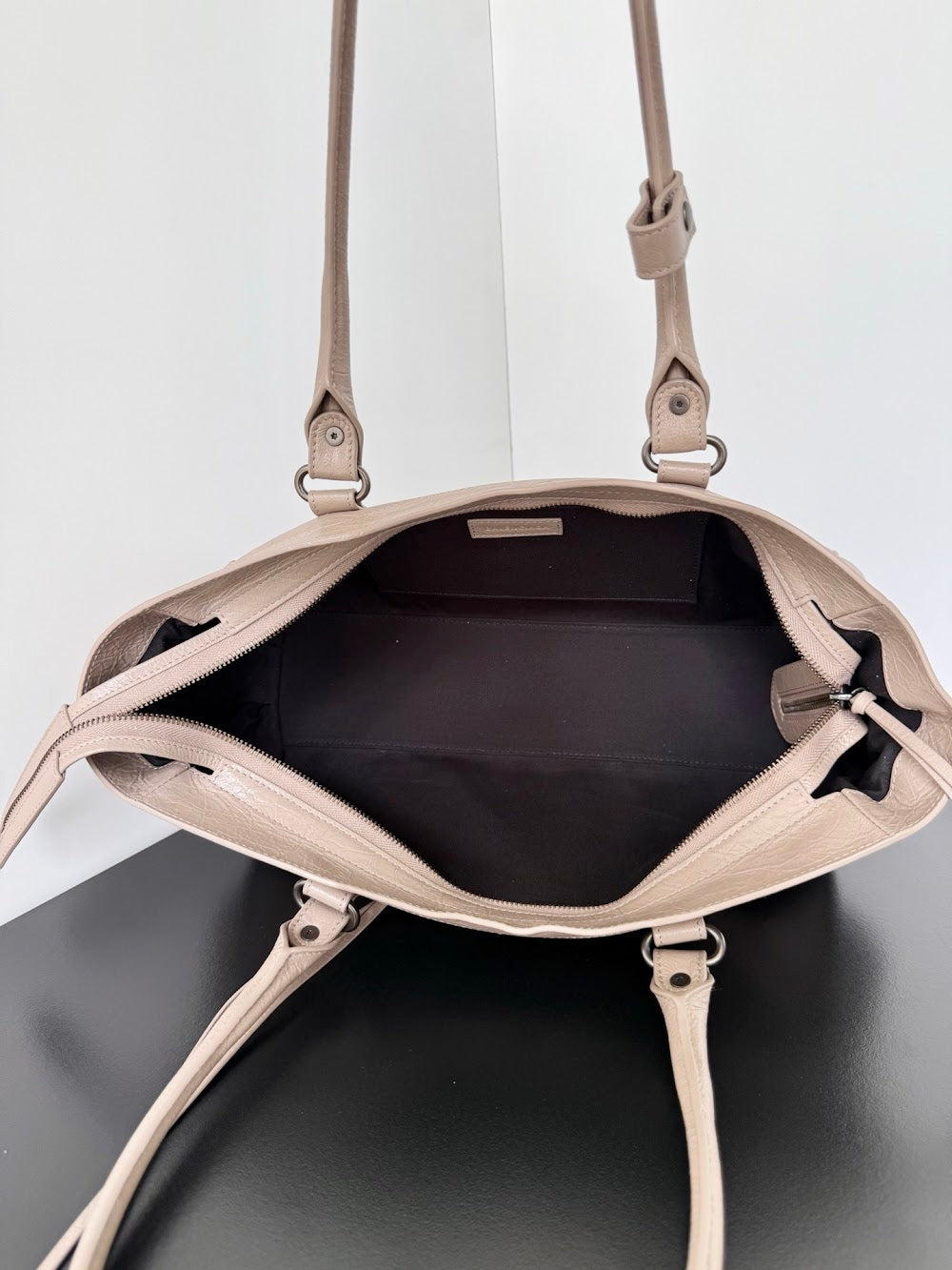 Dragons Bags Balenciaga Luxury Bag --111062