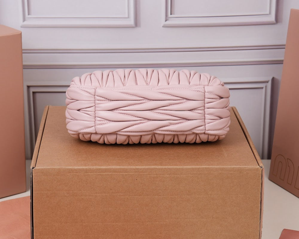 Dragons Bags Miun Miun Luxury Bag --123054