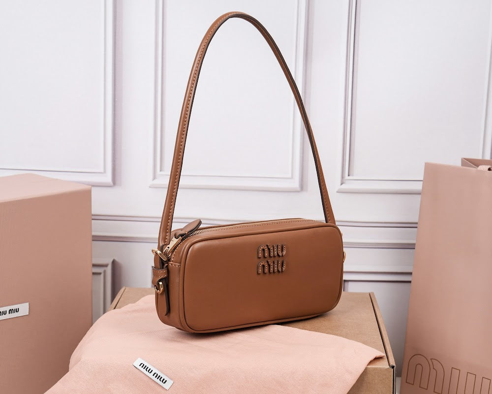 Dragons Bags Miun Miun Luxury Bag --122605