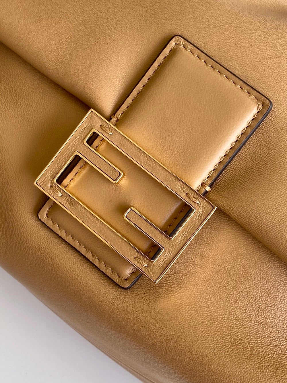 new-designer-premium-bags-nm15028