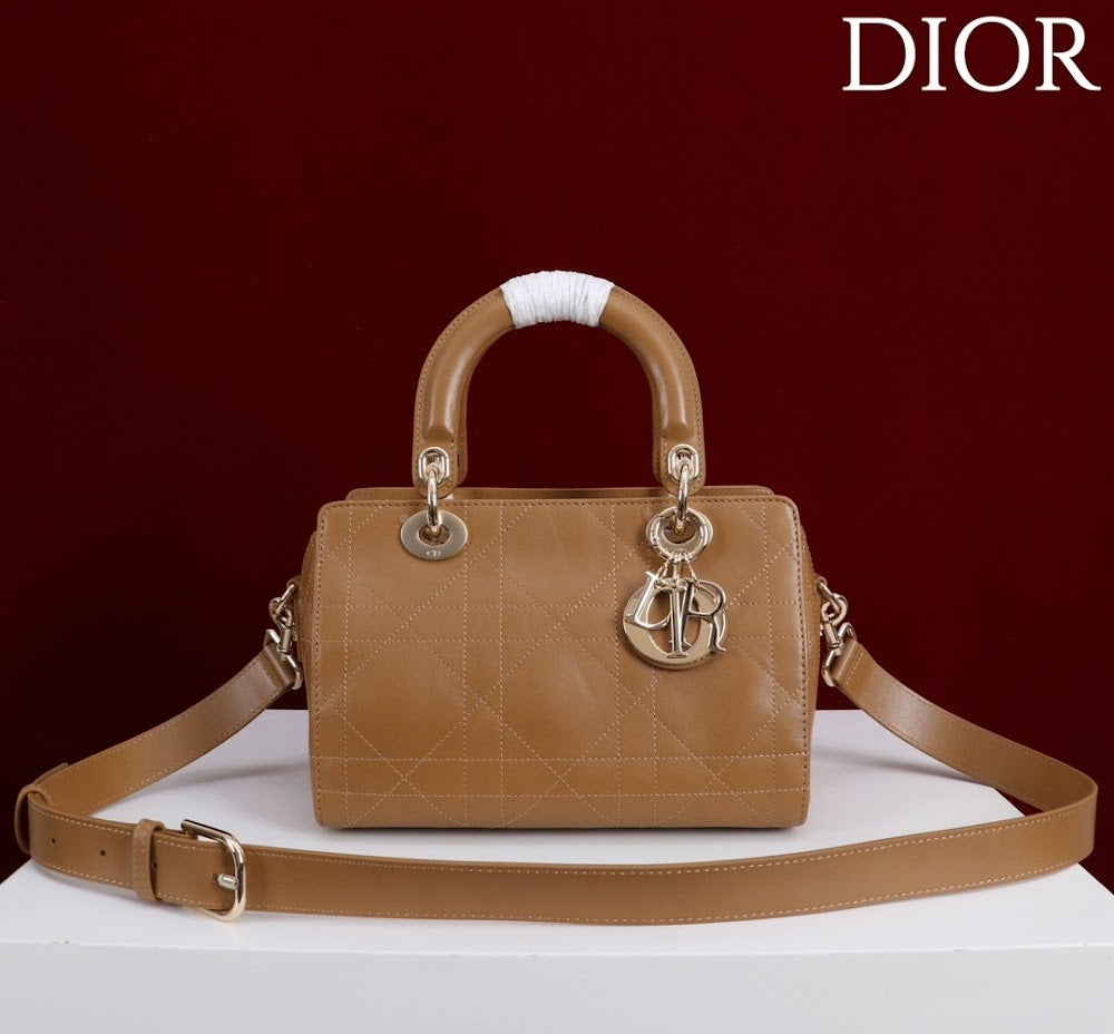 Dragons BagsDiorn Luxury Bag --115378