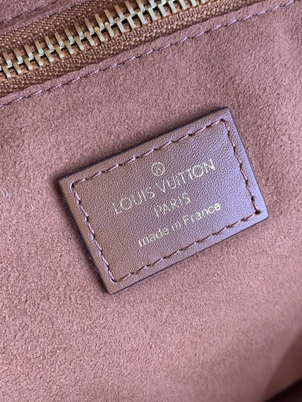Dragons Bags ln Luxury Bag --58976