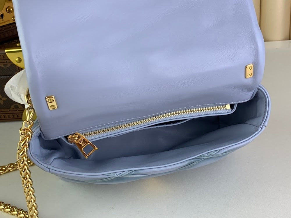 Dragons Bags ln Luxury Bag --68794