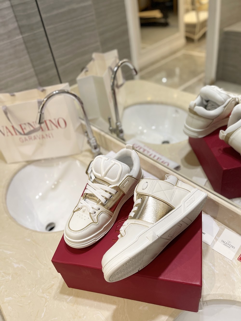 Dragons Bags Valentino Luxury Shoes --52623