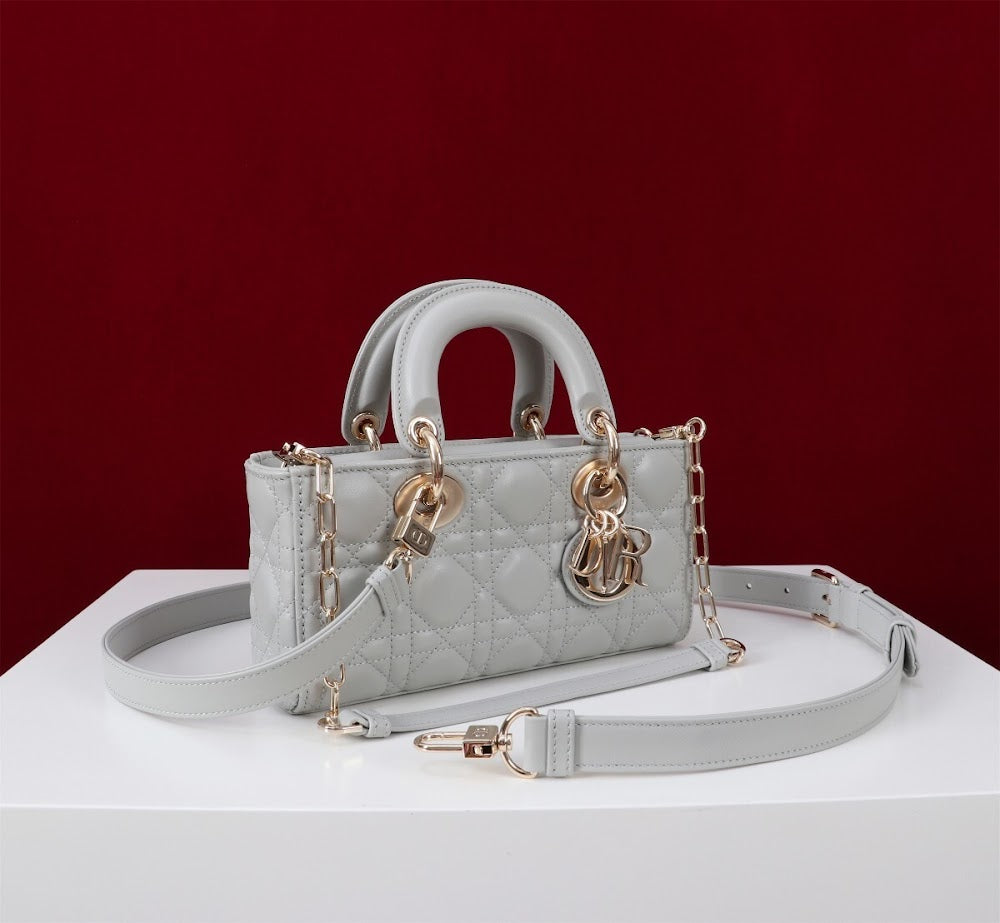 Dragons BagsDiorn Luxury Bag --114730