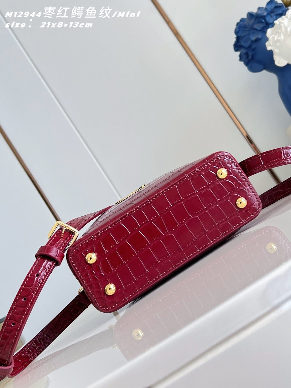 Dragons Bags ln Luxury Bag --96668