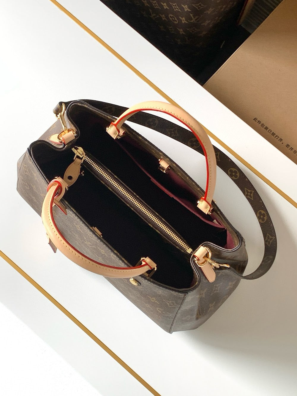 Dragons Bags ln Luxury Bag --81579